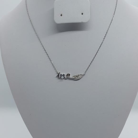 925 Sterling Silver Feather, Heart & Message Necklace,with CZ Simulated Diamonds - Picture 1 of 8